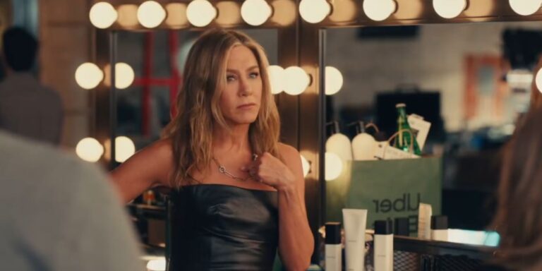 Jennifer Aniston Reveals That A Hot Scene Had To Be Deleted From The