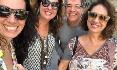 Paulo e Eliane com as filhas, Mariana e Juliana, durante passeio em família — Foto: Reprodução/Instagram