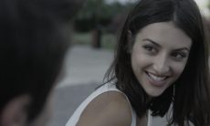 Camila (Anaju Dorigon) em Órfãos da Terra / Foto: TV Globo