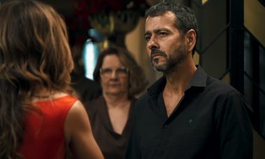 Maria da Paz (Juliana Paes) e Amadeu (Marcos Palmeira) / TV Globo