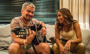 Thiago Martins e Anitta aparecem juntos em "Amor de Mãe"