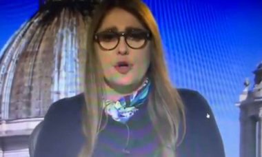 Ilze Scamparini, da Globo, segura o choro ao vivo ao falar do drama do coronavírus na Itália, veja o vídeo