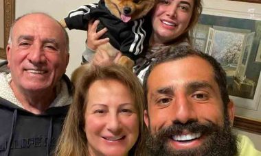 Kaysar Dadour reencontra a família após ‘No Limite’: “Saudade demais” (Foto: Reprodução/Instagram)