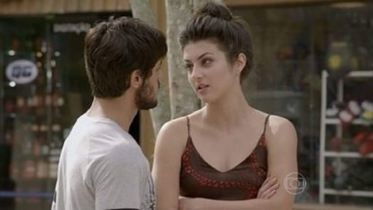 Jade pressiona Cobra para se casar com ela nesta quarta (22) em 'Malhação: Sonhos'