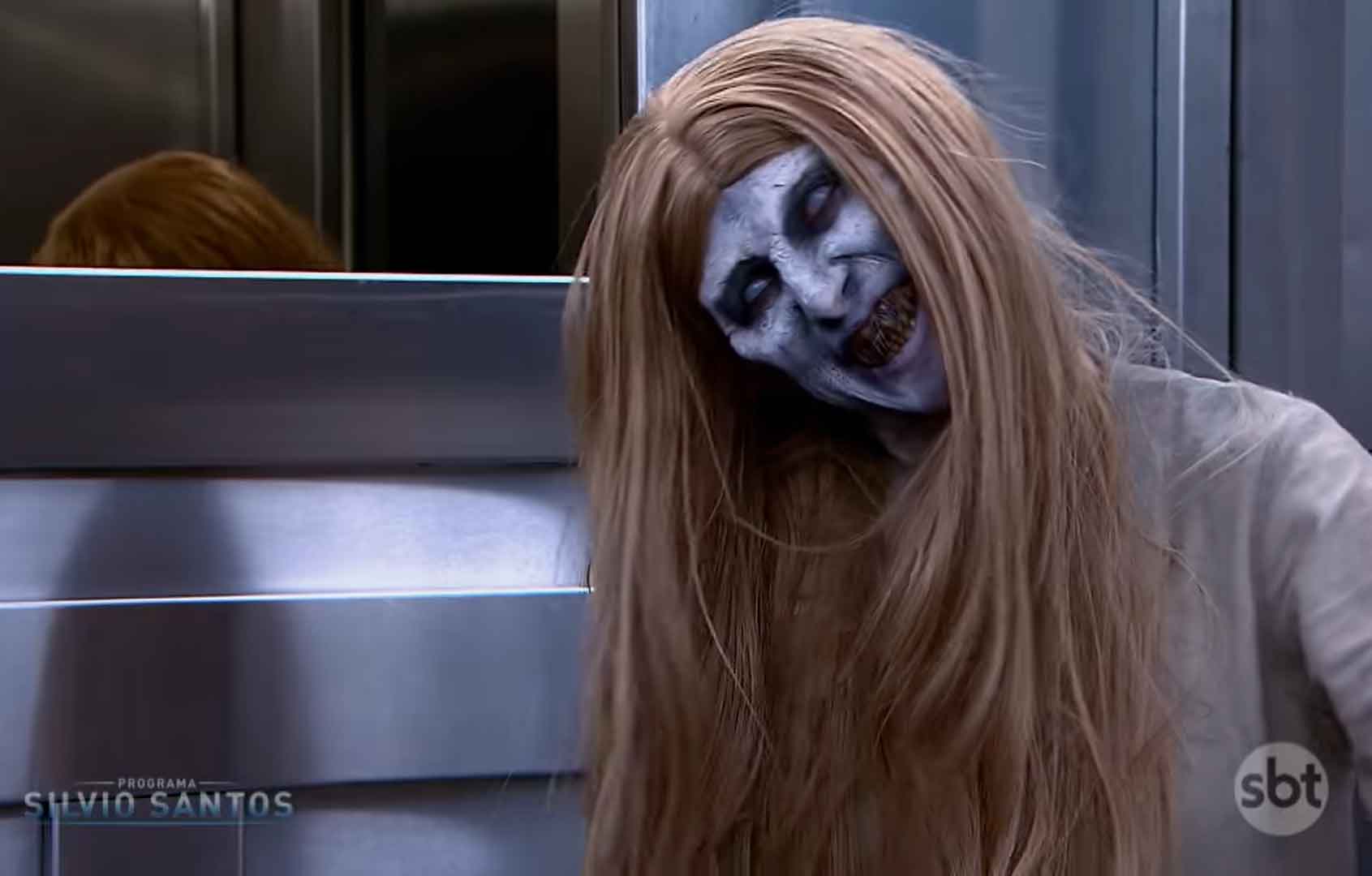 Menina Fantasma no elevador. Foto: Reptodução Youtube