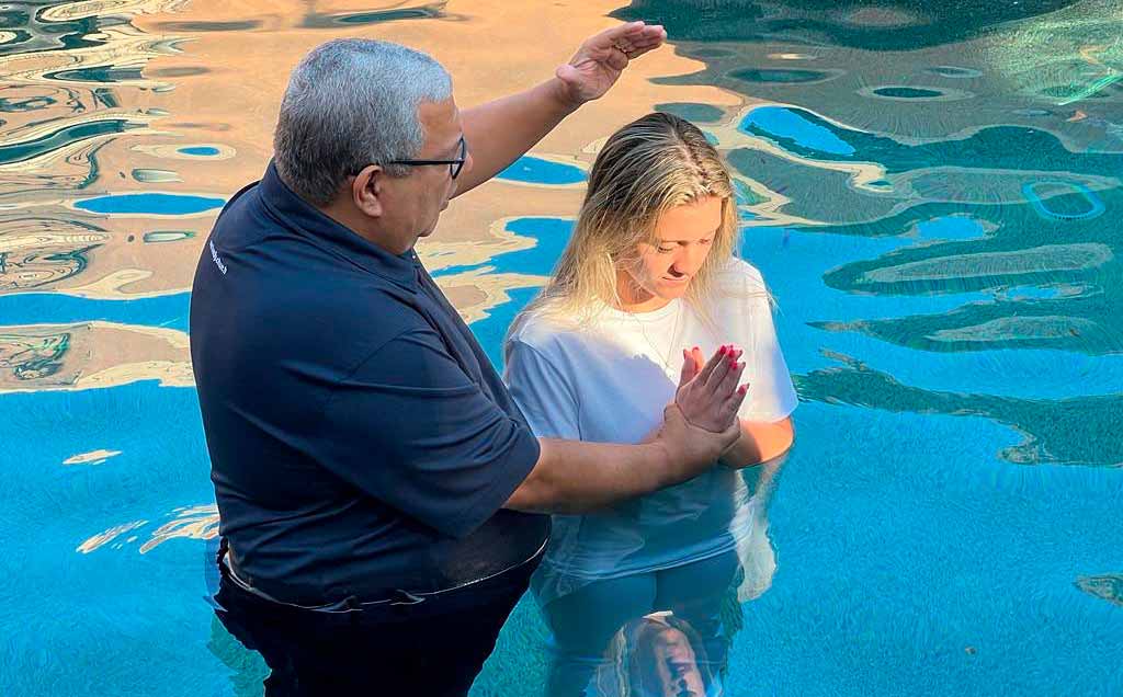 Filha de Gugu Liberato é batizada nos Estados Unidos