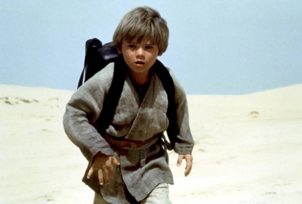 Der Schauspieler Jake Lloyd, der Anakin Skywalker im Film "Episode I - Die dunkle Bedrohung" spielte, wurde in einem Notfall in ein psychisches Gesundheitszentrum eingeliefert. Foto: Reproduktion ©Lucasfilm Ltd. | Everett