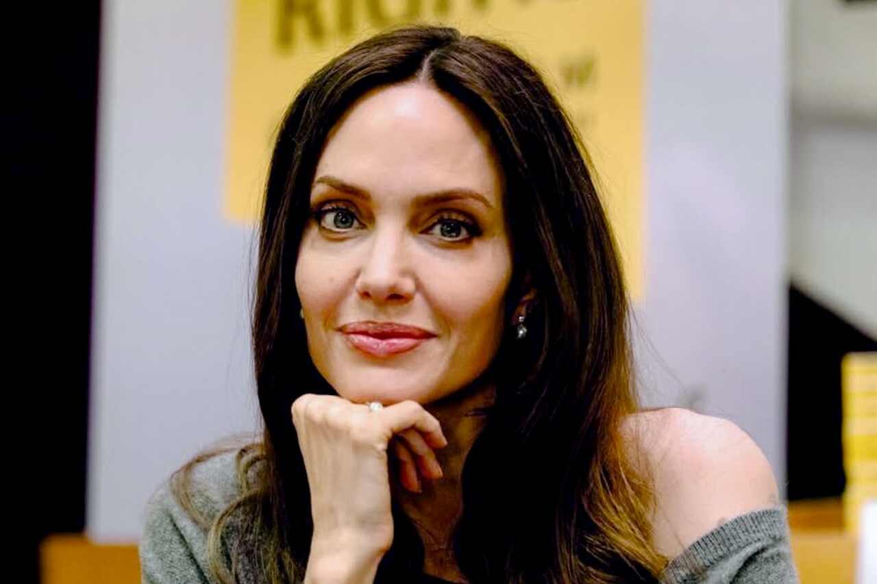 Angelina Jolie přiznává, že je „osamělá“ po rozvodu s Bradem Pittem