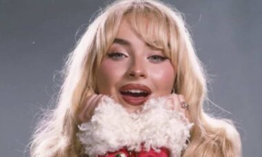 Sabrina Carpenter encanta fãs com ensaio ousado de Natal