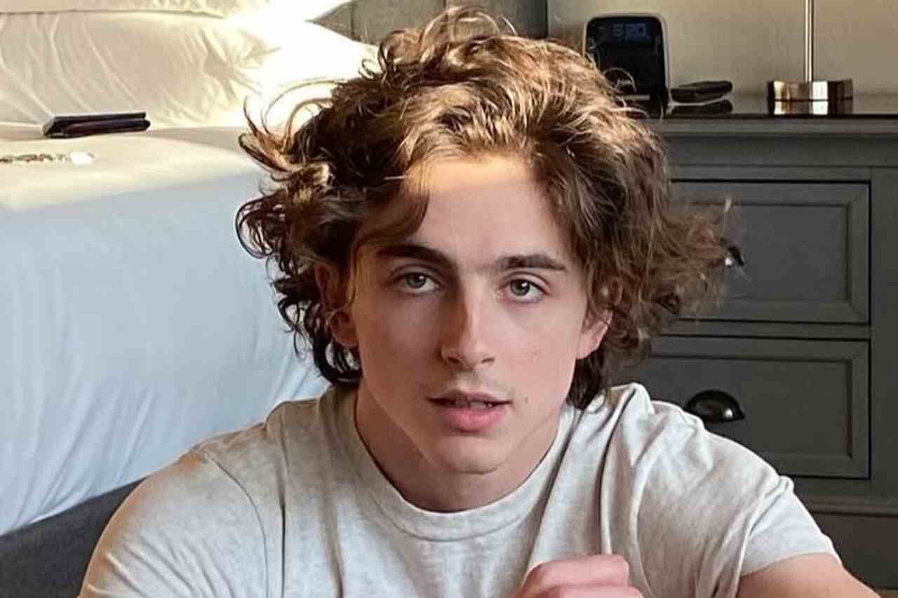 Unhas de Timothee Chalamet nos bastidores de novo filme chamam a atenção dos fãs 