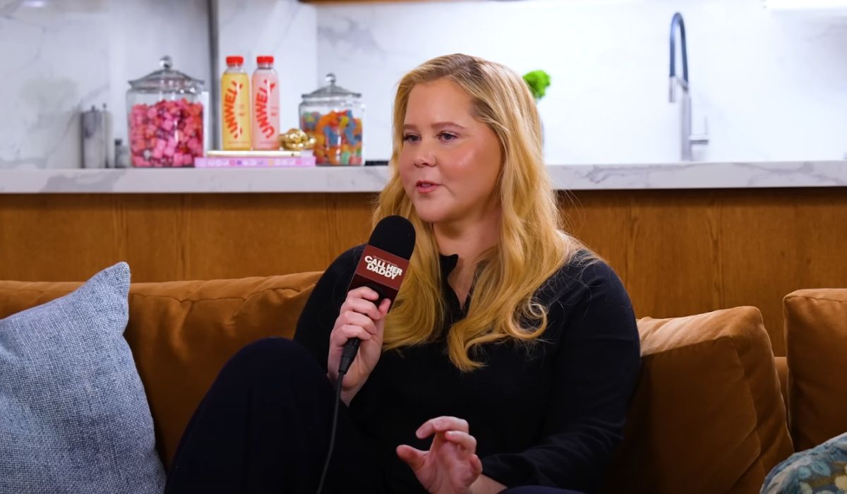 Amy Schumer scopre la sindrome di Cushing in mezzo alle critiche sul suo corpo