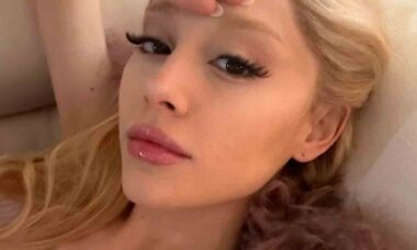 Ariana Grande. Instagram @arianagrande