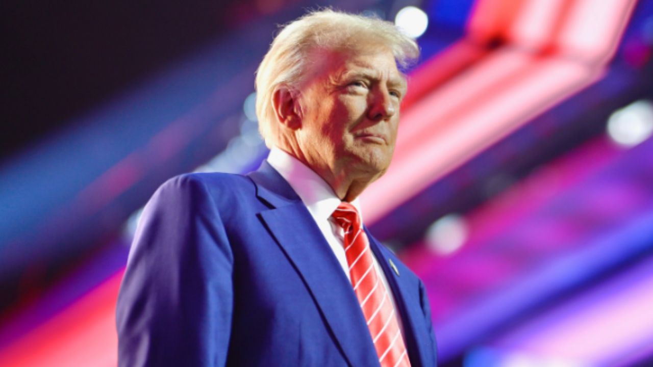 Apresentador do 60 Minutes desabafa ao vivo após Paramount supervisionar matérias sobre Donald Trump