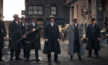 Filmagens da sétima temporada “Peaky Blinders” devem começar em setembro, segundo a BBC