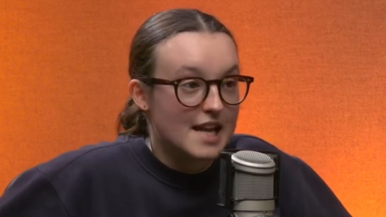 Bella Ramsey révèle la peur paralysante qui l'a empêchée de quitter sa maison pendant des mois