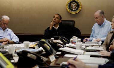 Minissérie da Netflix revela primeiras palavras de Barack Obama após a morte de Bin Laden