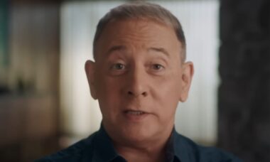 Paul Reubens não contou ao seu diretor de “Pee-wee as Himself” que estava morrendo de câncer