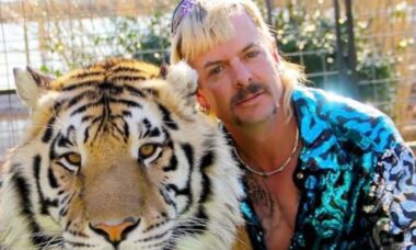 Marido de Joe Exotic, o “Tiger King”, é deportado para o México por agentes ICE