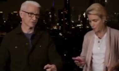 Jornalista da CNN interrompe programa para se proteger de ataque de mísseis em Tel Aviv