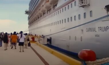 “Trainwreck: Poop Cruise”: documentário da Netflix relembra desastre de cruzeiro que ficou inundado com esgoto