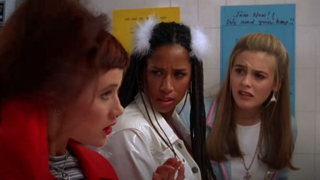 Video of 'Clueless' star raises concern among fans