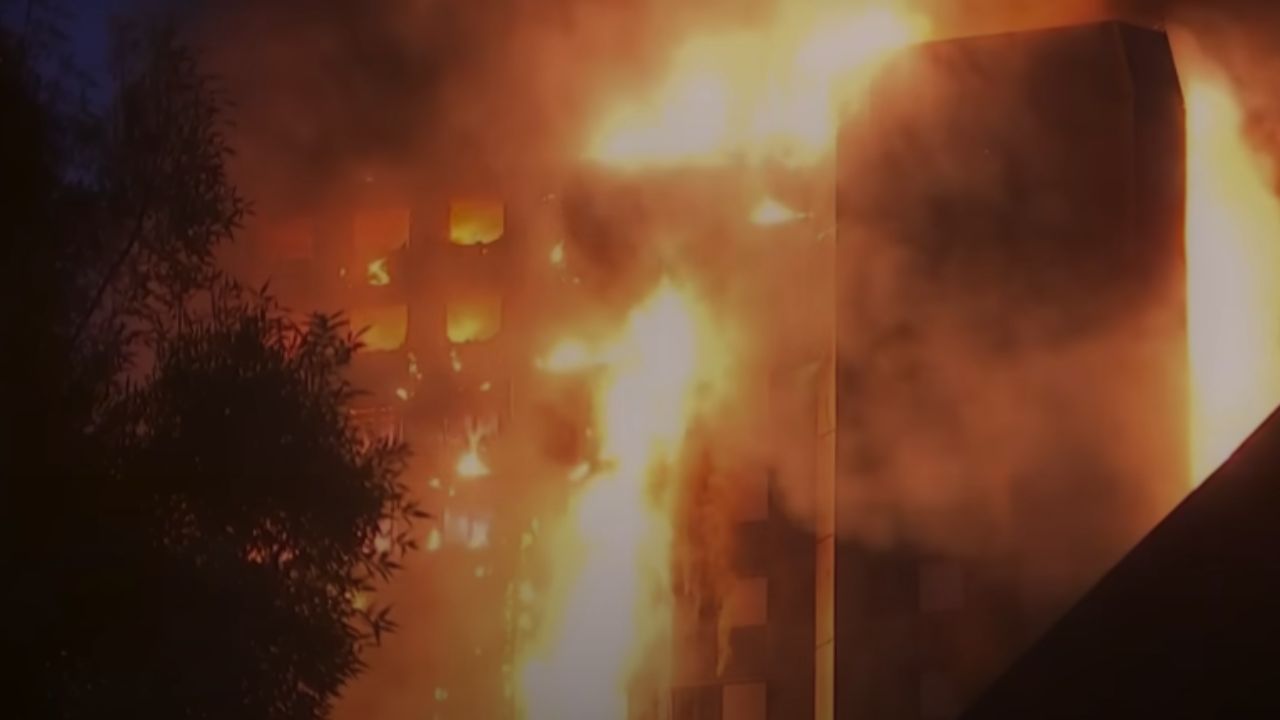 New footage from the Netflix documentary shows smoke filling an apartment in the Grenfell building