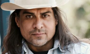 Jonathan Joss, astro de "King of the Hill" morre aos 59 anos após ser baleado pelo vizinho