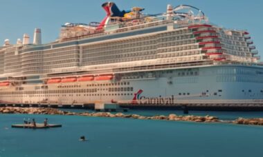 “Trainwreck: Poop Cruise”: documentário da Netflix relembra desastre de cruzeiro que ficou inundado com esgoto