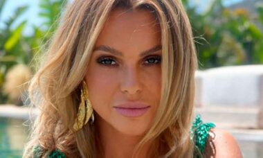 Amanda Holden. Instagram @thisisheart