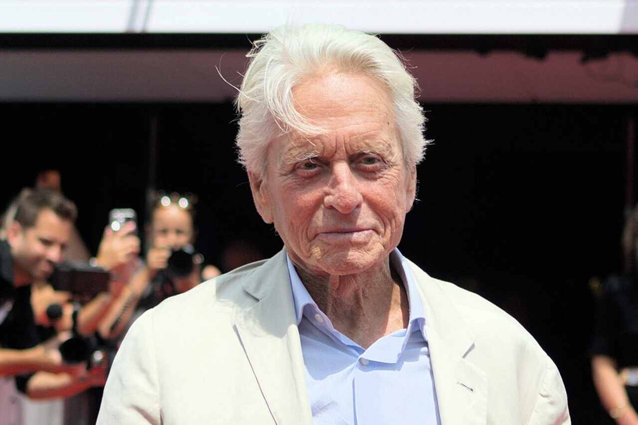 Michael Douglas anuncia aposentadoria e diz não ter "nenhuma intenção" de voltar a atuar