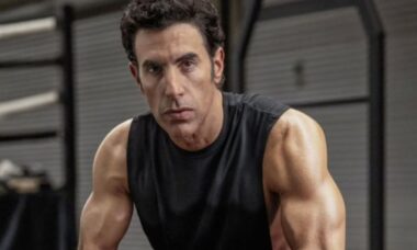 Sacha Baron Cohen confessa que usou Ozempic para atuar no papel de Mephisto