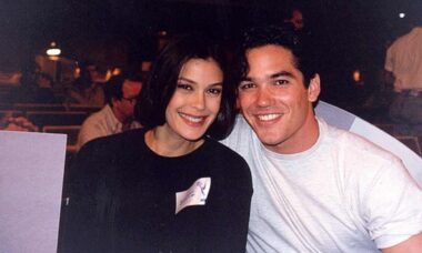 Dean Cain, ex-Superman, diz que Teri Hatcher sentia dor todas as vezes nas cenas de voo de “Lois & Clark”