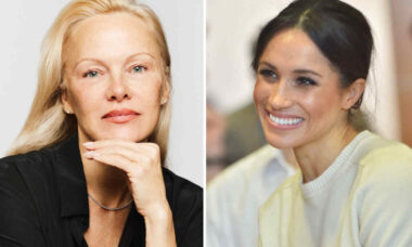 Pamela Anderson rebate rumores de atrito com Meghan Markle: "Ela está fazendo a coisa dela"