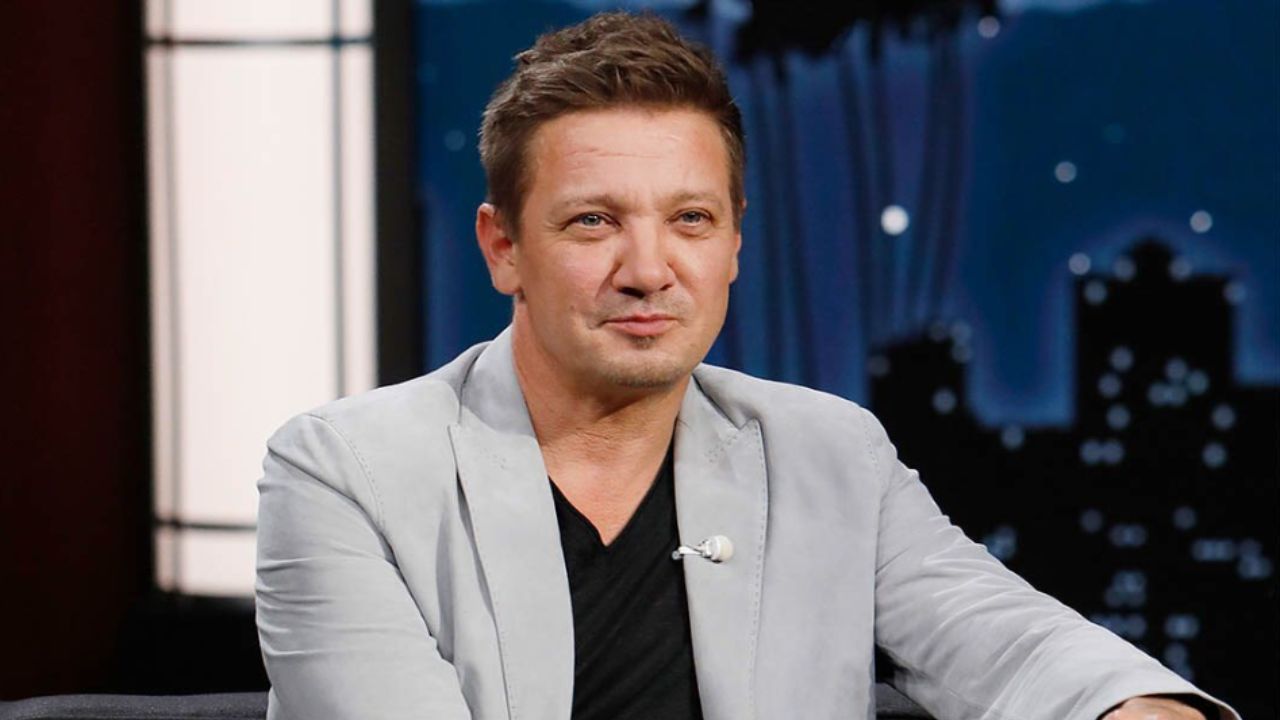 Jeremy Renner dit qu'il est prêt à revenir dans la série « Hawkeye » après un conflit sur son salaire