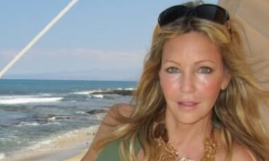 Heather Locklear choca fãs com visual impecável aos 63 anos