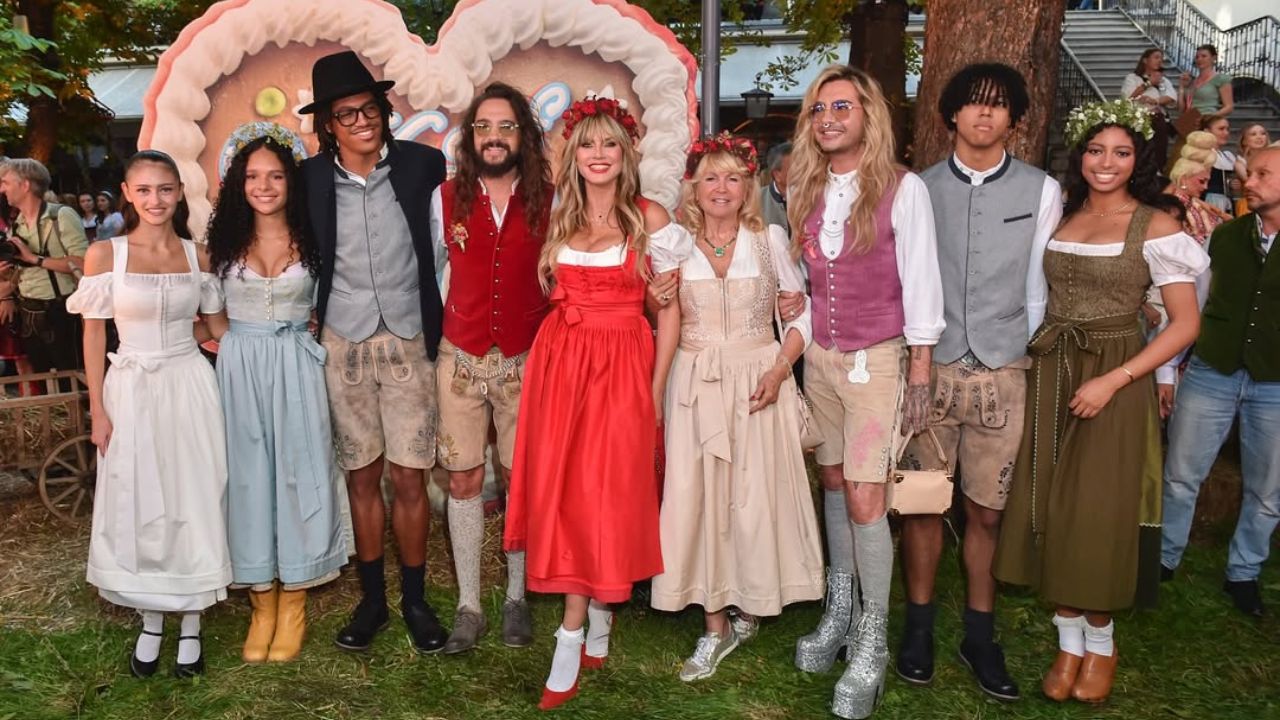 Heidi Klum a její rodina se stali virálními poté, co si oblékli tradiční kroje na Heidifestu