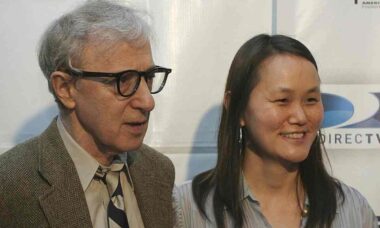 Woody Allen e Soon-Yi Previn - reprodução Wikimedia Commons