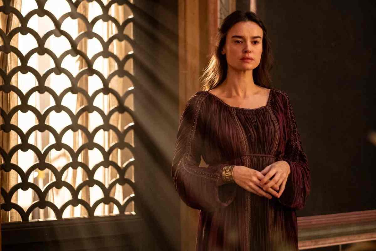 Kasia Smutniak em Domina - reprodução