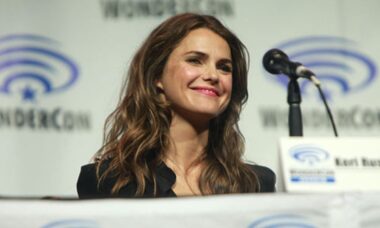 Keri Russell faz críticas às cirurgias plásticas que viraram tendência em Hollywood