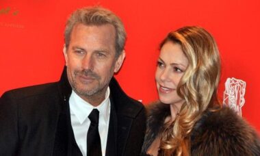 Ex-esposa de Kevin Costner se casa com melhor amigo do ator após divórcio