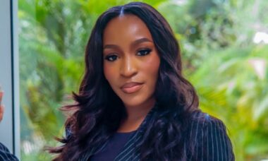 Jornalista nigeriana morre após cair do terceiro andar enquanto fugir de assaltantes armados