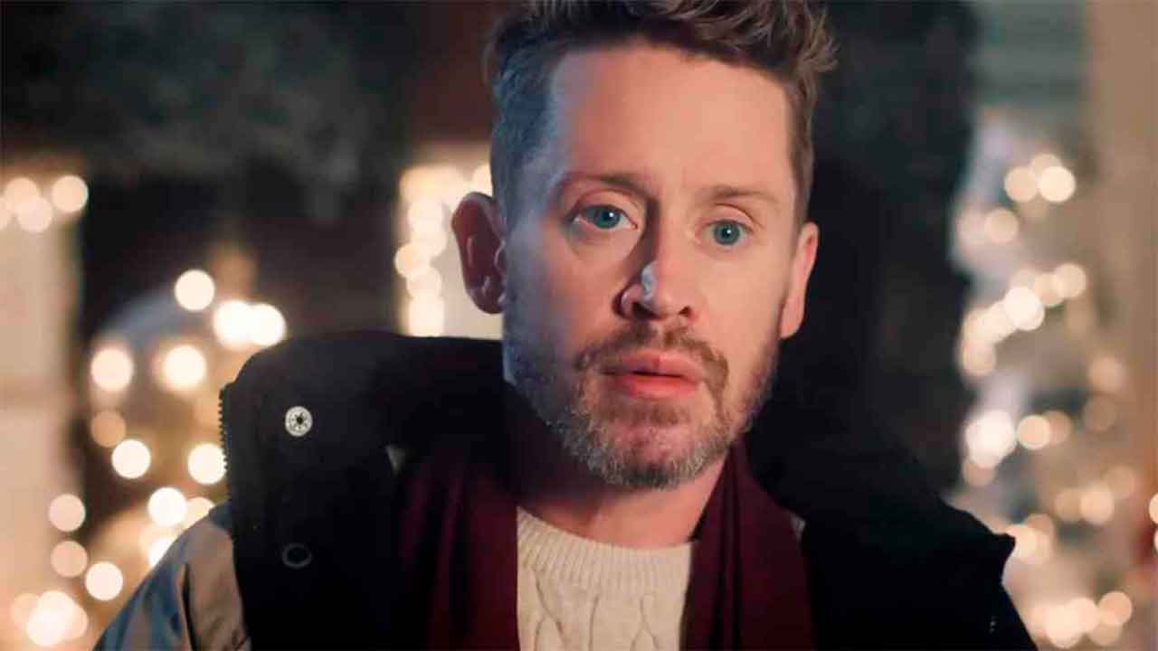 Macaulay Culkin - vánoční reklama - reprodukce YouTube