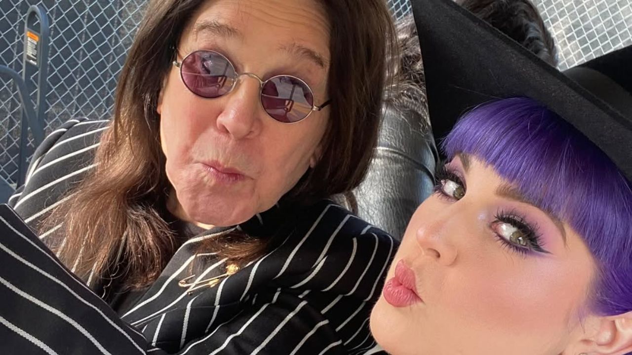 Kelly Osbourne critica pessoas que afirmaram estarem “falando” com Ozzy Osbourne diretamente do túmulo
