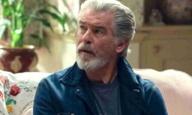 Pierce Brosnan em The Thursday Murder Club - reprodução