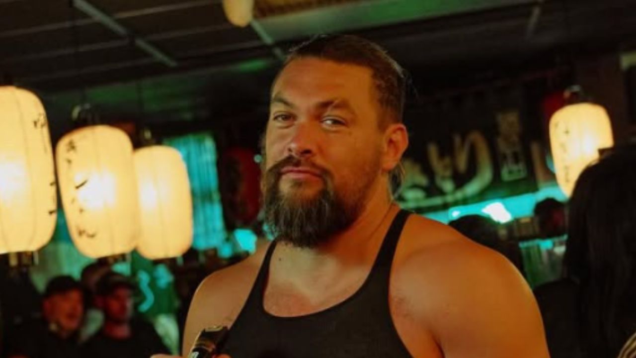 Viúva do Reino Unido sofre prejuízo de US$ 661 mil após cair em golpe com “Jason Momoa” de IA