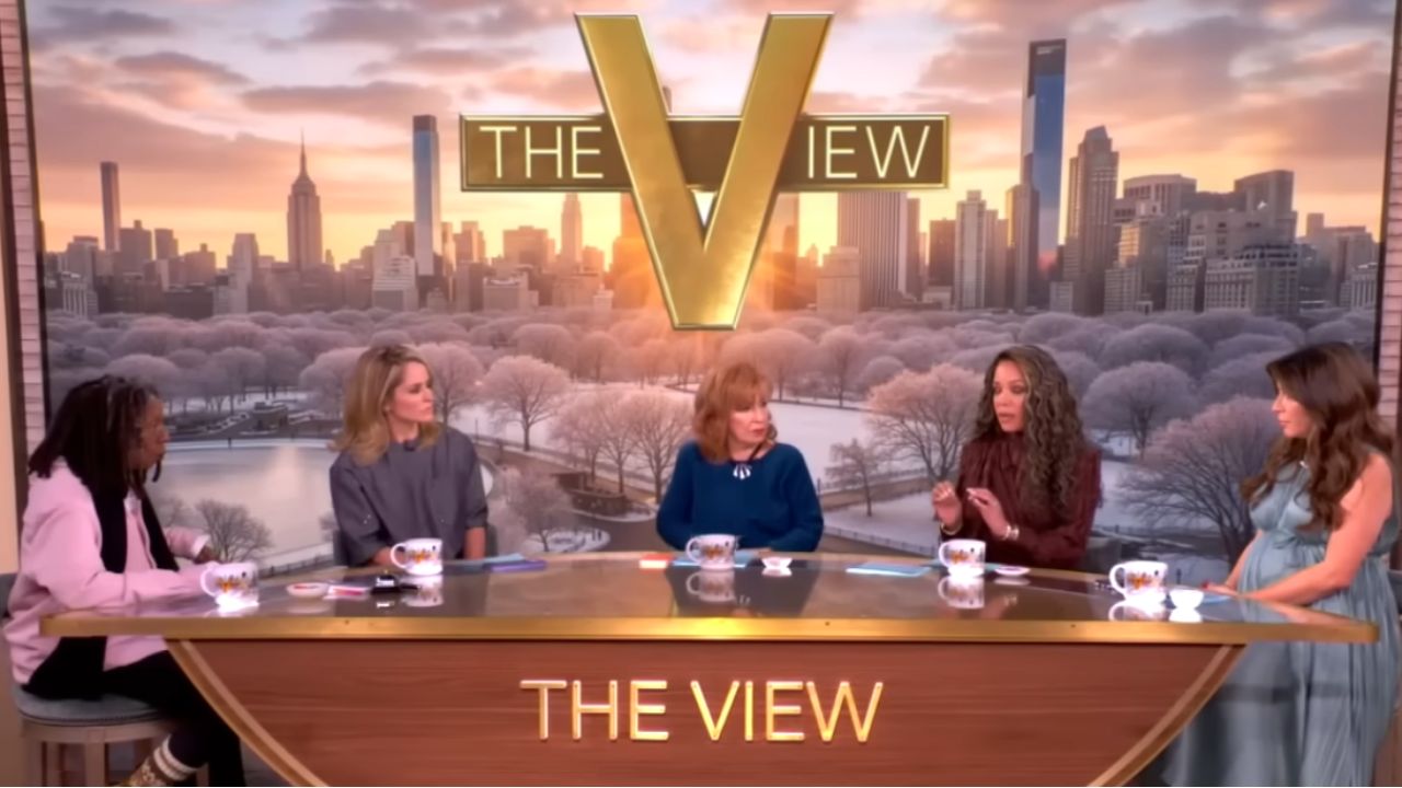 Whoopi Goldberg žádá odvolání Donalda Trumpa a Bílý dům útočí na moderátorky pořadu „The View“