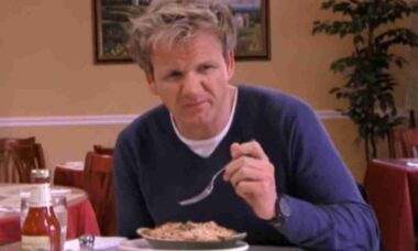 Gordon Ramsay - Kitchen Nightmares - reprodução