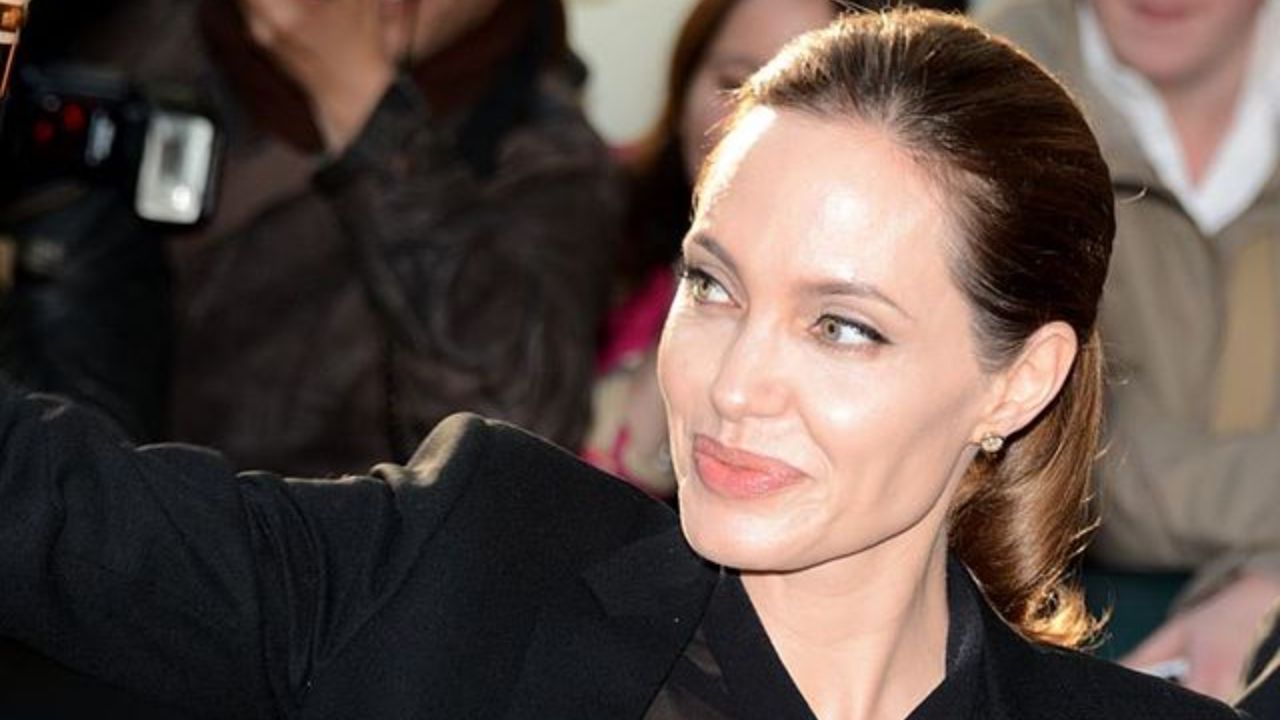 Angelina Jolie verrät, warum sie ihre Narben nach der doppelten Mastektomie liebt