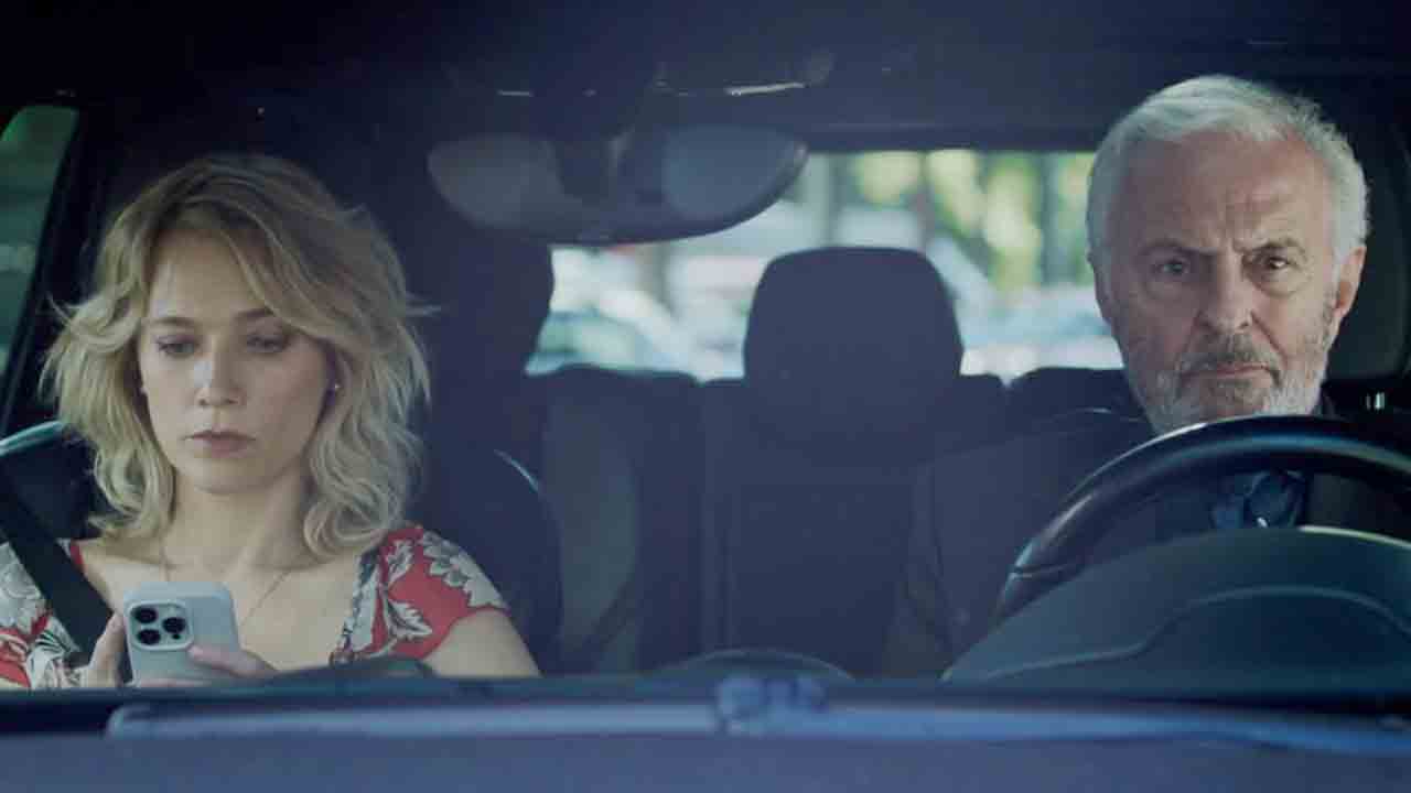 Jennifer Hoffman em Boomers
