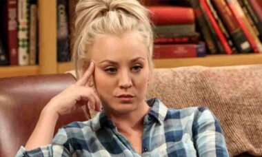 Kaley Cuoco - reprodução Warner Bros